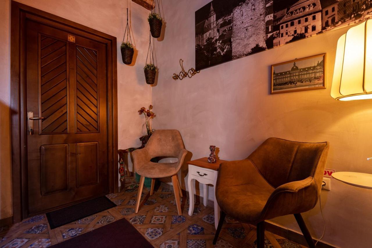 מלון בראשוב Wood House Republicii מראה חיצוני תמונה
